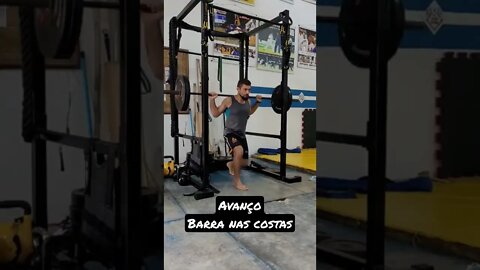 Avanço (barra nas costas)