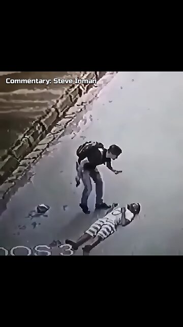 Robber gets disarmed and scores a complimentary Beatdown Buffet for his efforts.