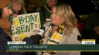 Cold temps don't stop Packers tailgaters in Green Bay