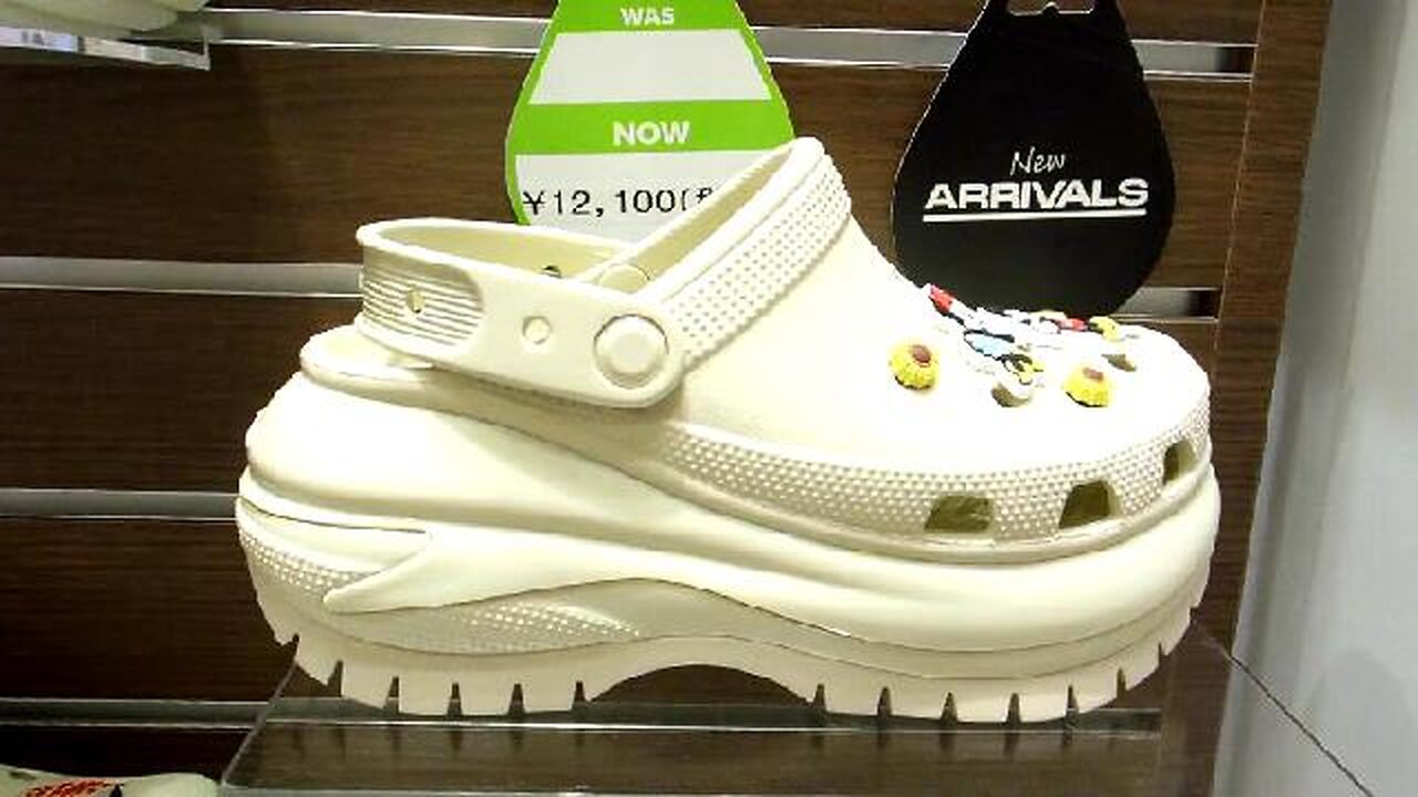 12,000 Yen Platform Crocs in Japan!