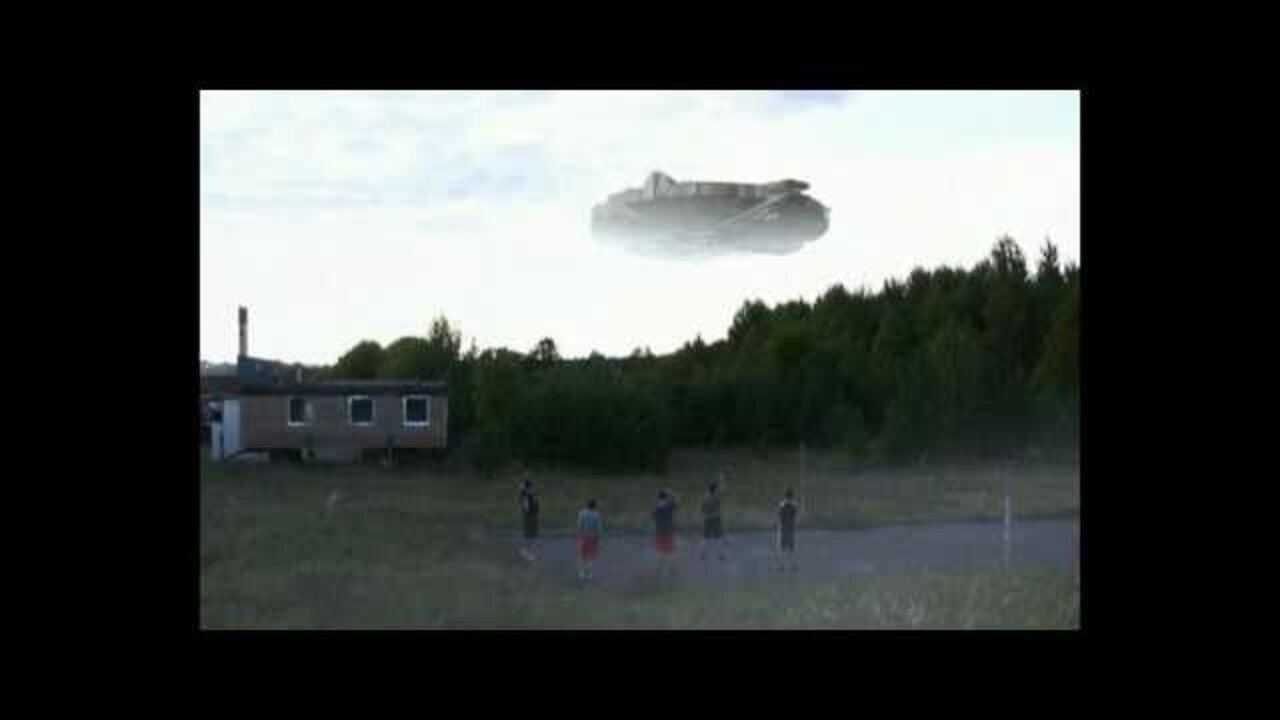 0:08 / 0:25 НЛО 2022 (они рядом)