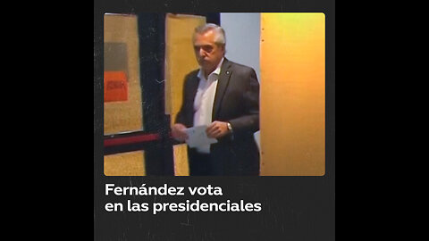 Alberto Fernández vota en las elecciones presidenciales de Argentina