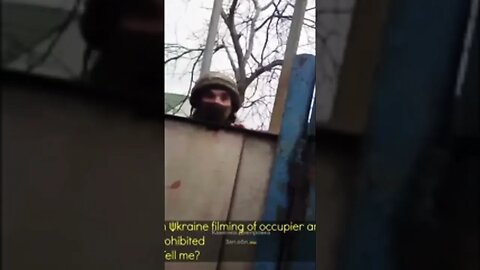 Incredibly Brave Ukrainian woman confronts Russian Soldiers in her Town Today. Like & Follow!