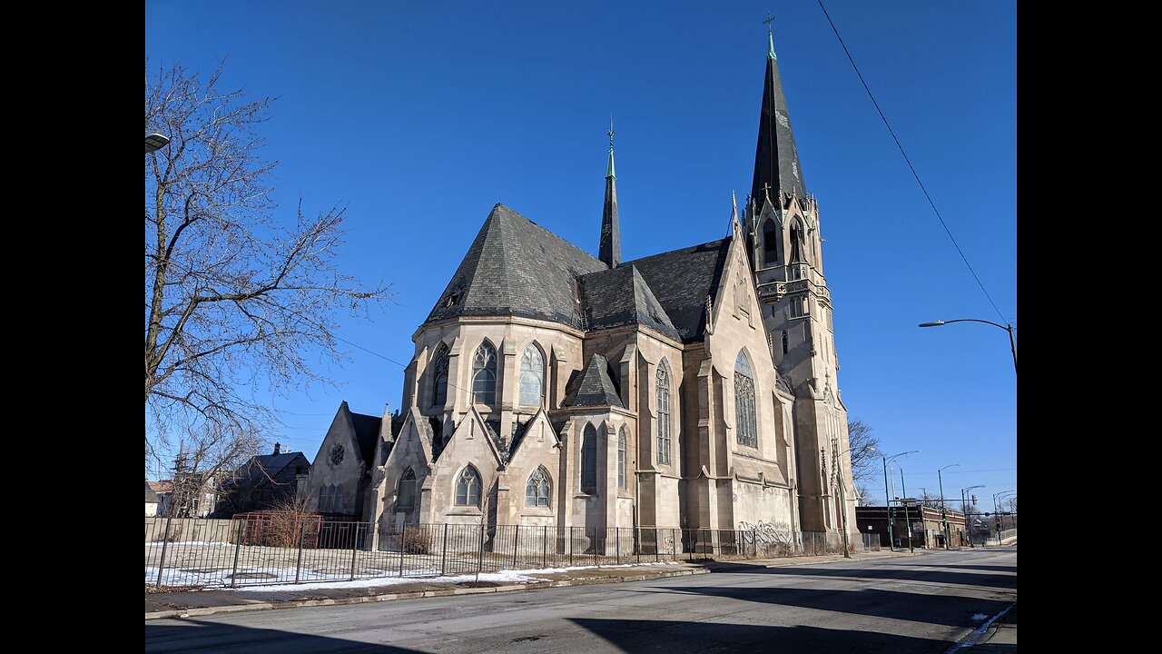 Exploring an Abandoned Church | Chicago January 2020