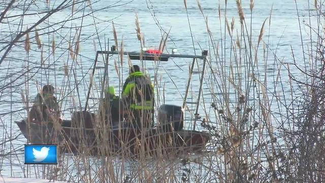 De Pere Police recover body from Fox River