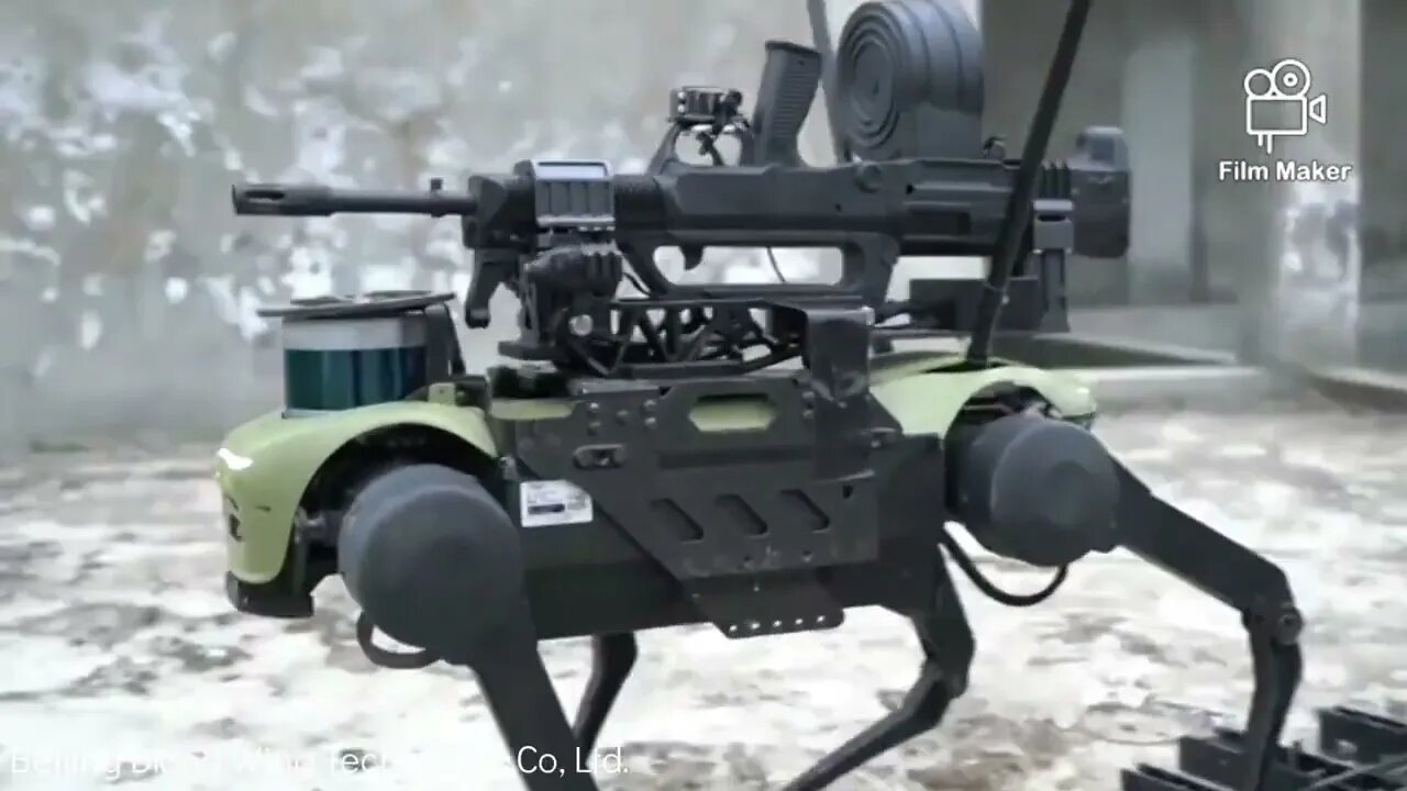 Chinese assault robodogs & drones in a military exercise