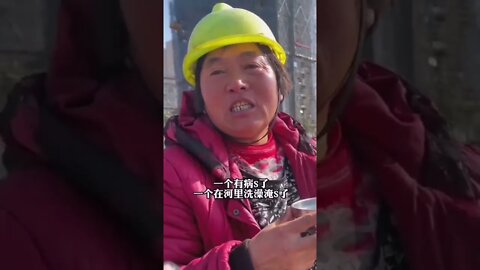 中国被拐卖妇女真实讲述！一个被拐大姐的心酸往事：先被人贩子拐，后又被老公800元卖掉，然后又被人贩子卖一次。有过两个孩子，都死了，一个病死，一个淹死。