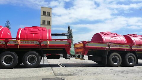 SOUTH AFRICA - Cape Town - City of Cape Town's new fire and rescue vehicles (Video) (aVN)