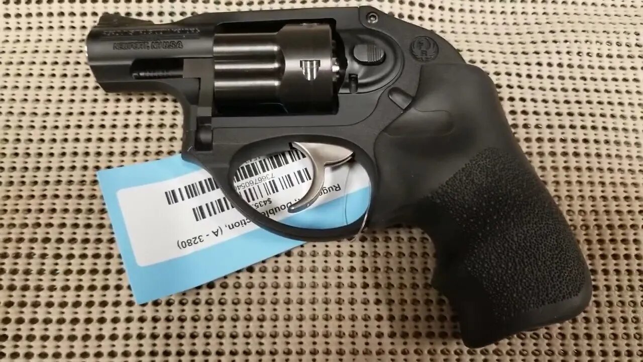 Ruger LCR в магазине