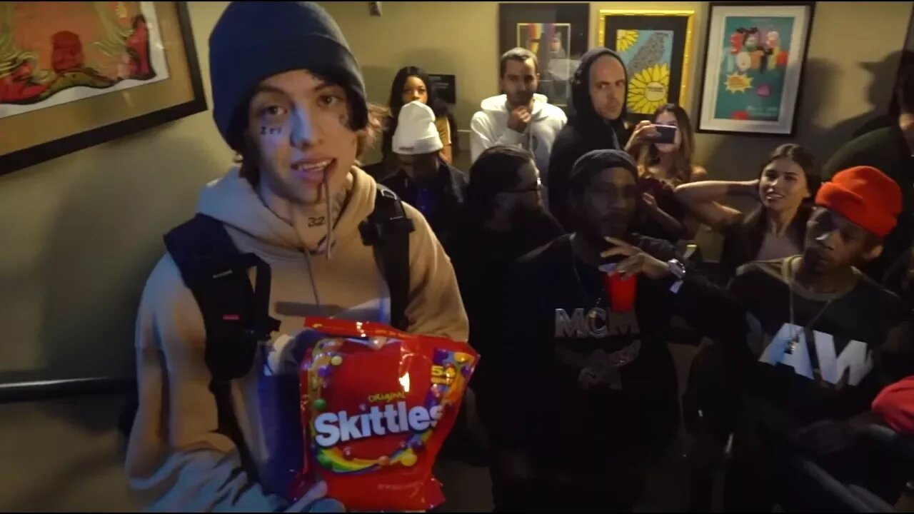 Lil Xan took over an EDM show