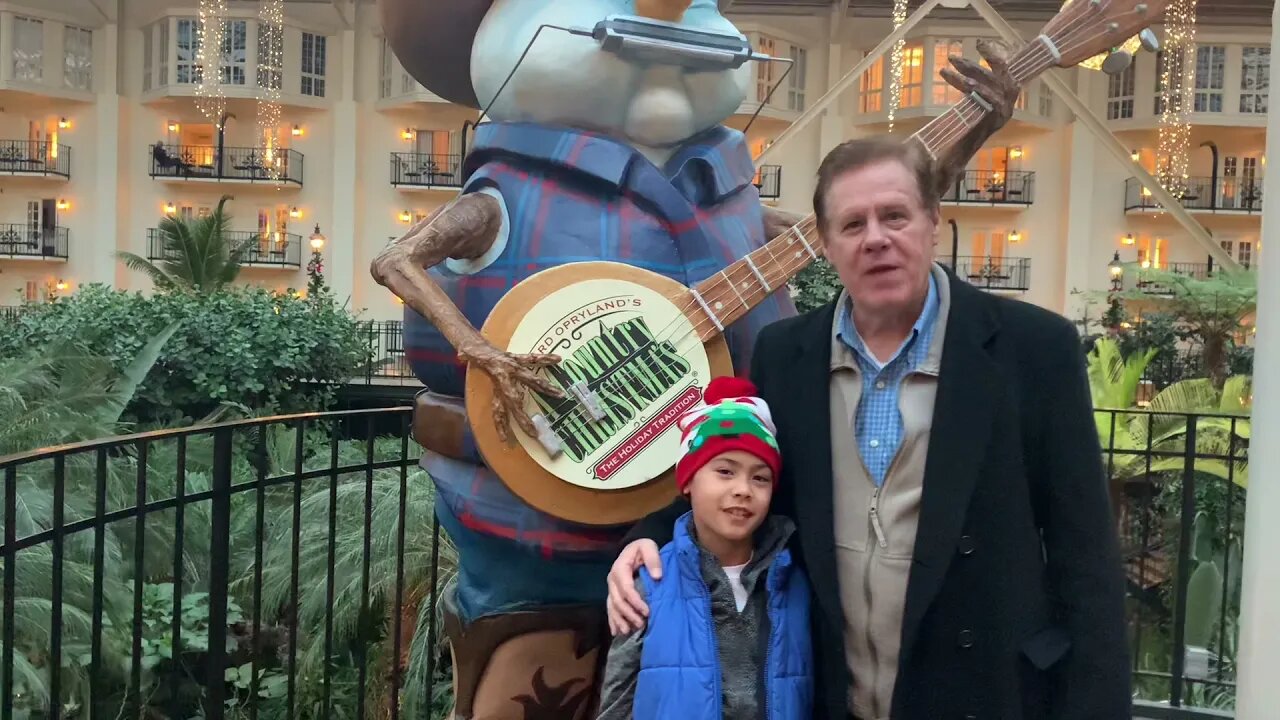 Gaylord Opryland Country Christmas on Daddy and The Big Boy (Ben McCain and Zac McCain) Episode 410