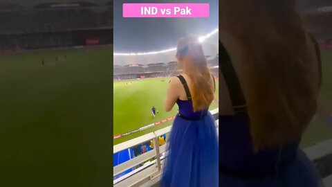 #Urvashi Rautela #Virat Kohli l Ind vs Pak Live #bollywood