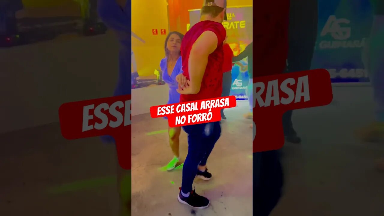 Esse casal Arrasa No Forró #shorts #forró #pisadinha