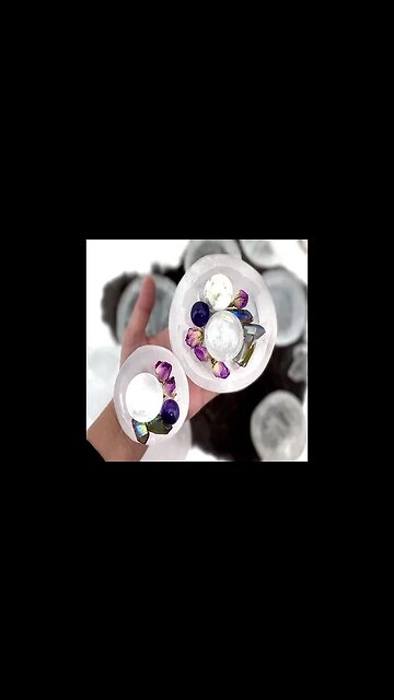 CRYSTAL QUARTZ STONE ROUND DISH - HAND CUT AND POLISHED