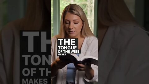 Read the Bible Proverbs 15:1-3 ✝️ 📖 #shorts