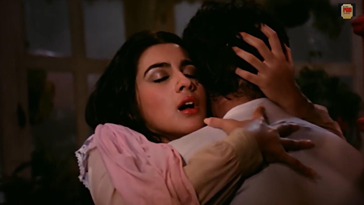 Sunny Deol & Amrita Singh Hot Song : Badal Yun Garajta Hai Dar Kuch Aisa Lagta Hai | Lata Mangeshkar