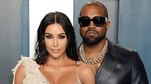 Kim Kardashian, Oh Oh, Shorts