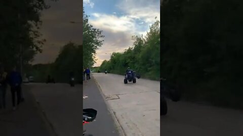 QUAD BIKE WHEELIE HAND DRAG