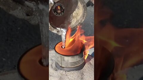 😱 WOW Molten Metal 🔥 #amazing #shorts #metalcasting #cool