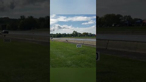 Camaro leaves Chevelle in the dust