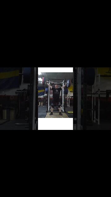 126 kg / 277 lb - Snatch