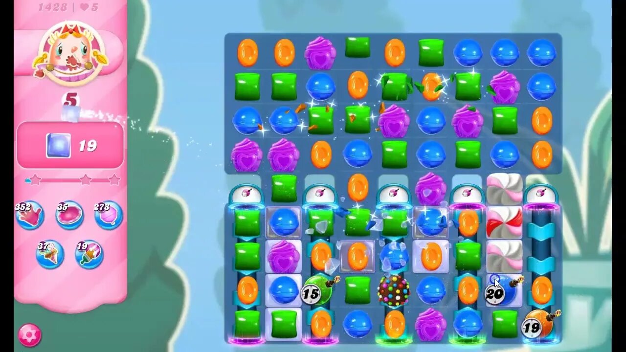 Candy Crush Level 1428 Talkthrough, 15 Moves 0 Boosters