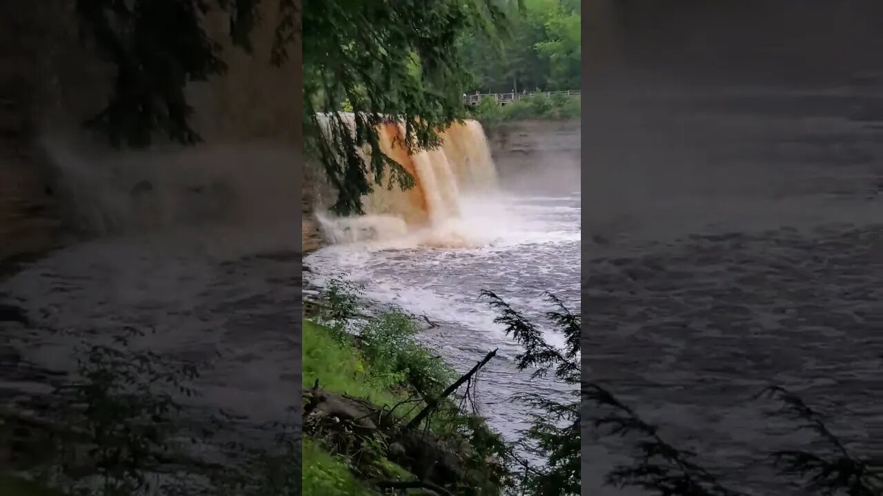 Tahquamenon Falls | Michigan UP