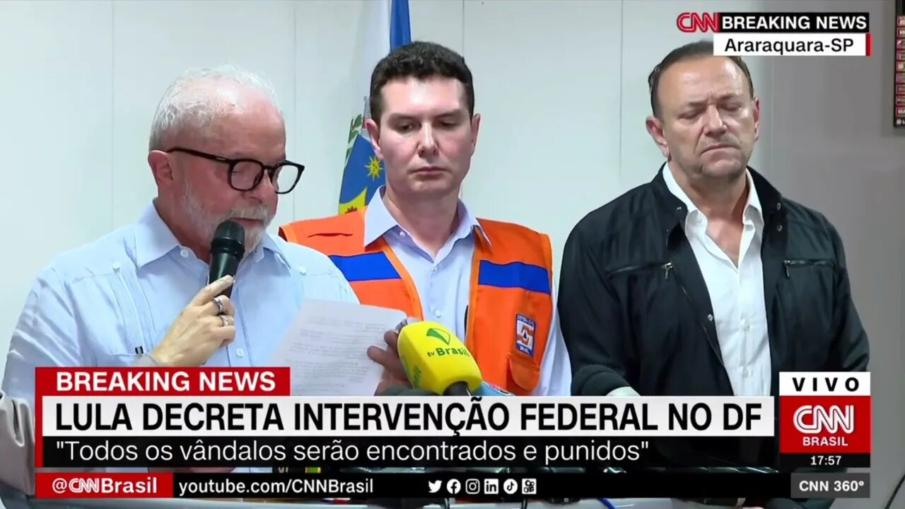 Presidente LULA lê decreto contra criminosos que invadiram Brasília | @shortscnn #shortscnn