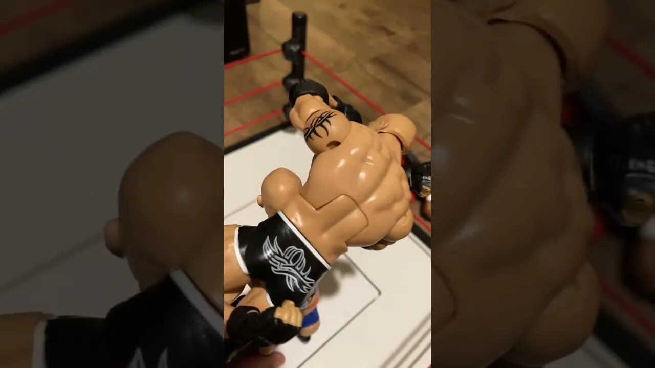 Young Fan Demonstrates Ryback TM Vs Goldberg