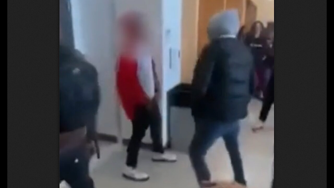 14-year-old black student kills teen with a knife at a North Carolina high school