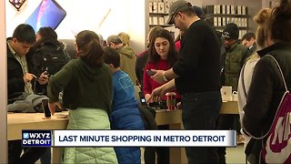 Last minute holiday shopping across Metro Detroit