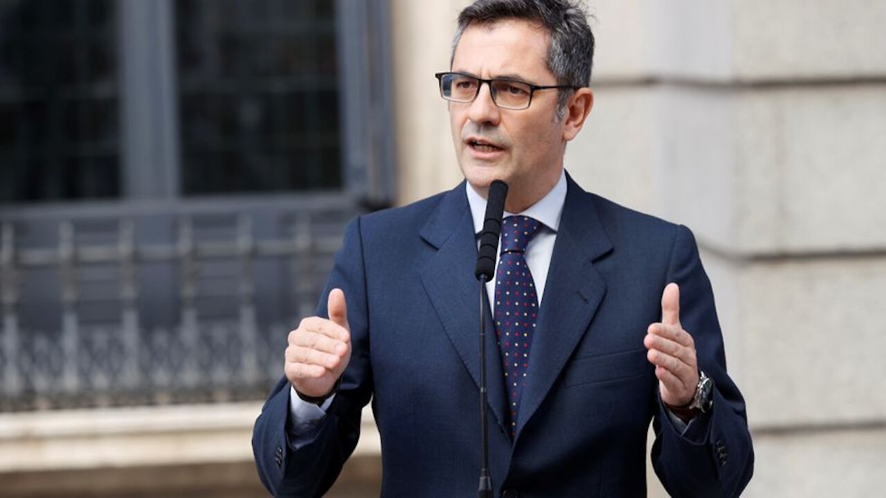 Gobierno de Podemos y PSOE felicita Casado (PP) por el "cambio de posición" y por pactos alcanzados