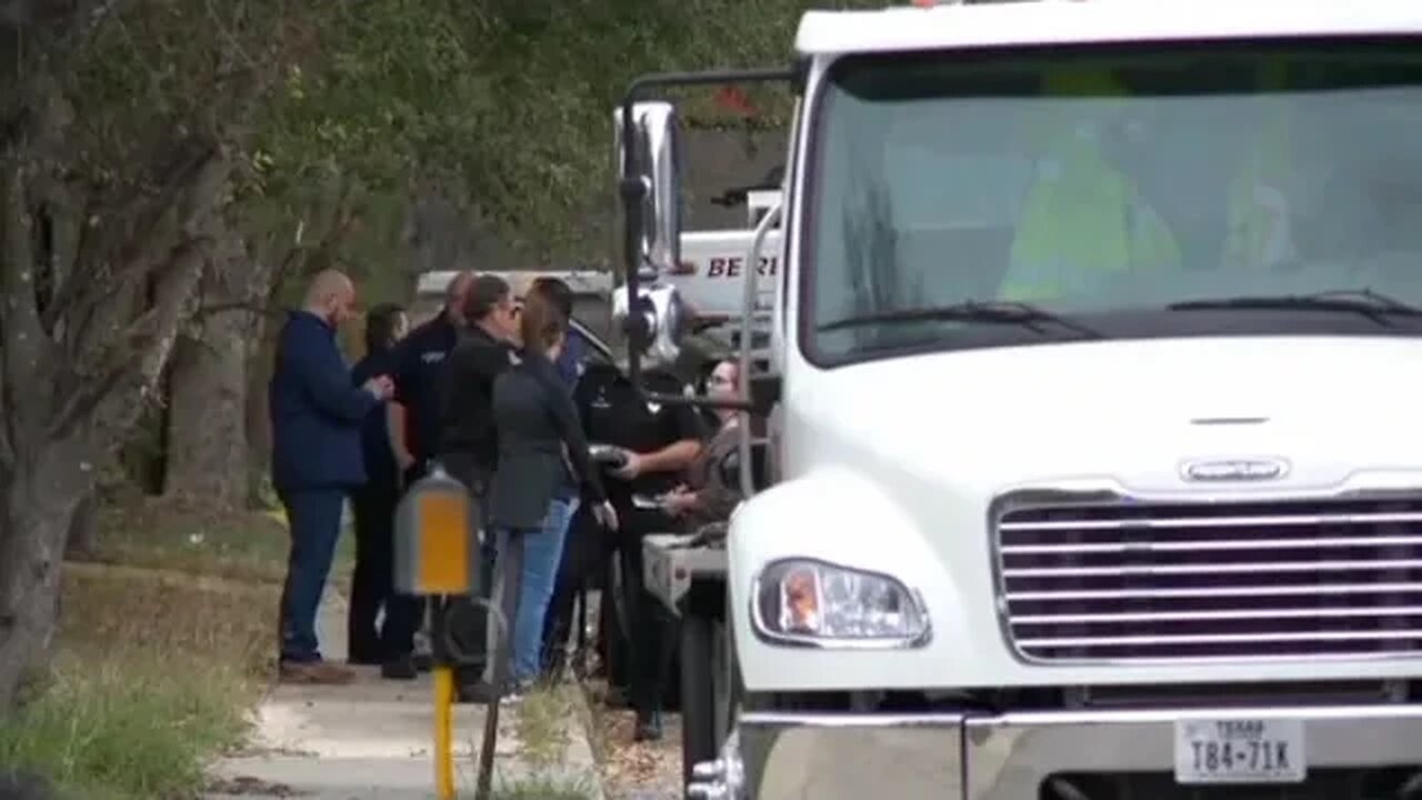 1 killed, 3 injured after pitbull attack in San Antonio, Texas.