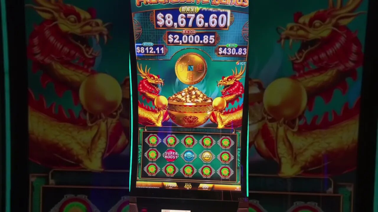 Going for MAXI! Progressive Jackpot 🎰 #shortsfeed