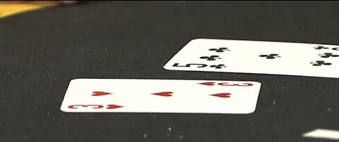 Local poker player explains RFID cards