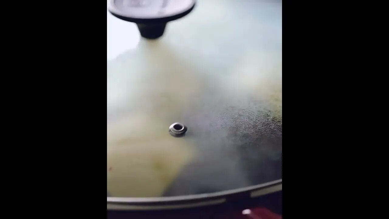 Cheeseburgers to change your life | @canyonglutenfree on IG 🍔😻 #shorts