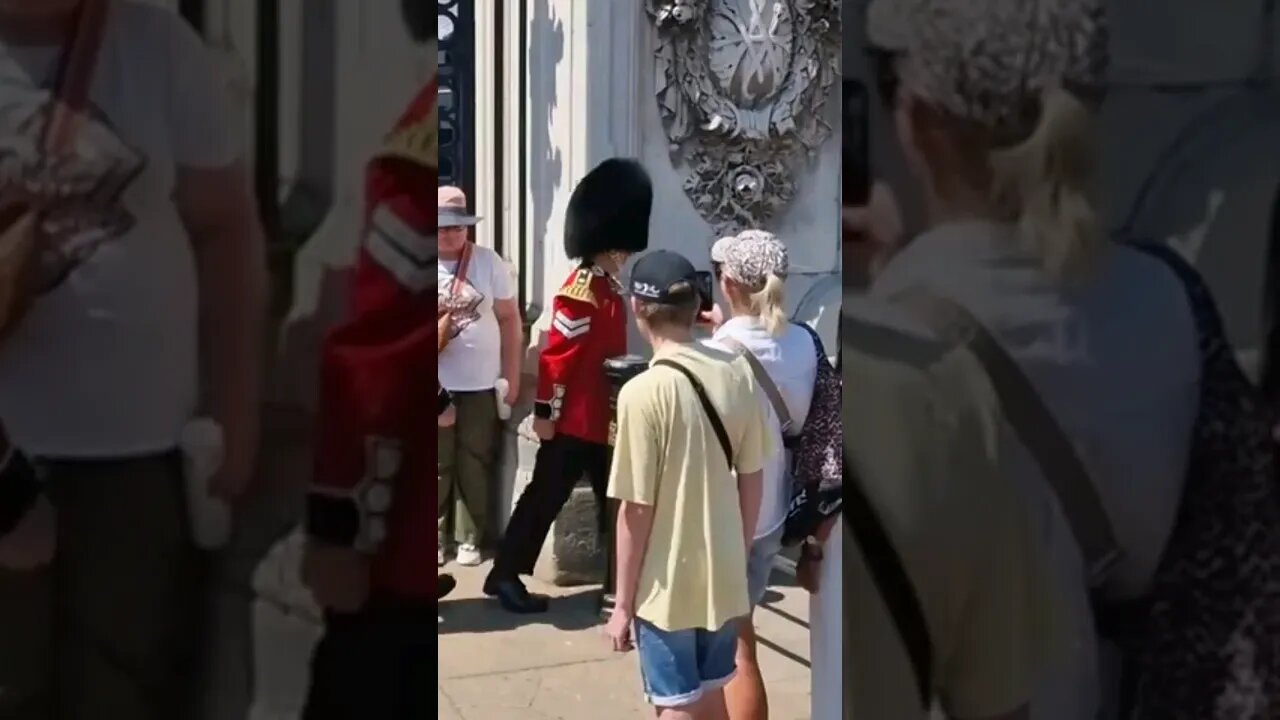 Make way this way #horseguardsparade