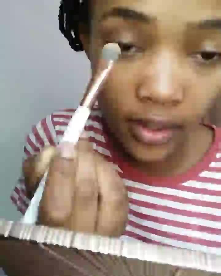 Enter our GLAMOUR Beauty School presenter search and stand a chance to WIN big (oBk)