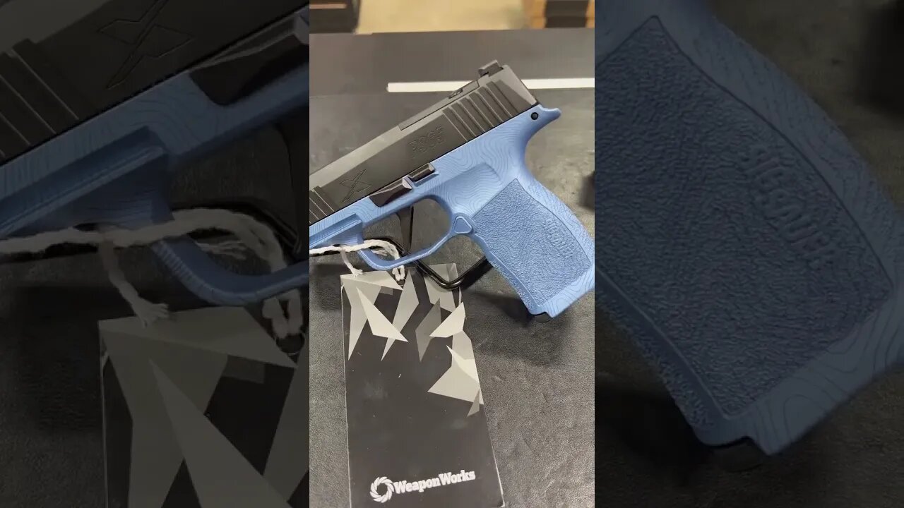 Some new WWLLC custom Sigs have landed🔥📸 #firearms #gun #sigsauer #warzone #gunculture #cerakote