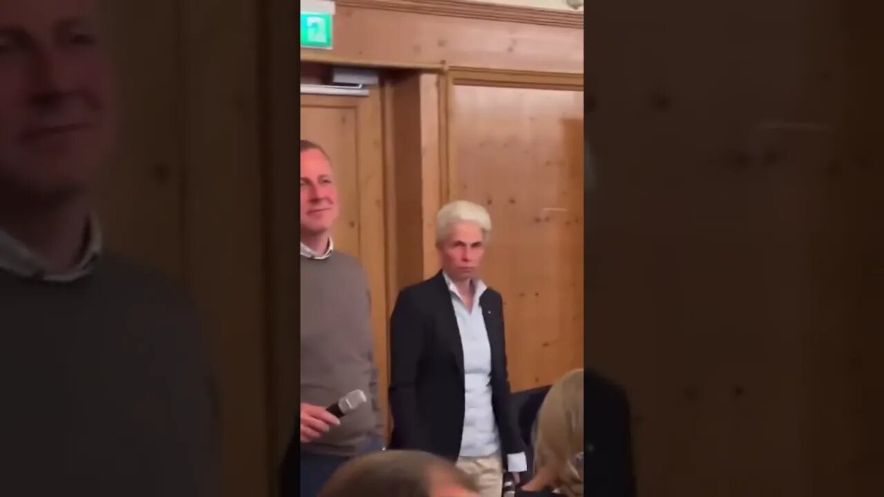 Marie Agnes Strack Zimmermann wird mit der Wahrheit konfrontiert - #Waffenlobbyist
