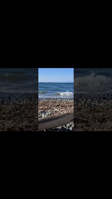 relaxing waves at Qualicum Beach #rela #nature