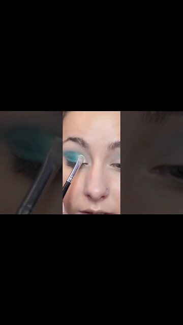 the MAGIC of the @colourpopcosmetics Aurora Struck Palette #shorts #makeup