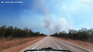 Motorista registra intenso redemoinho em rodovia