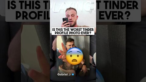 Guy Takes Photo Of Him Taking A Crap For Tinder 🤦‍♂️