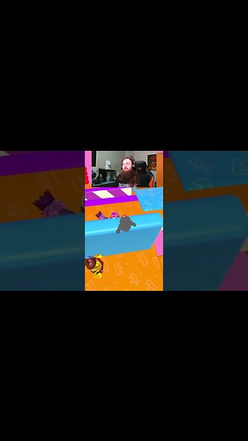 How #fallguys #reactionshorts #fallguysgameplay #fallguysmoments #reactionvideo #reaction #fypシ