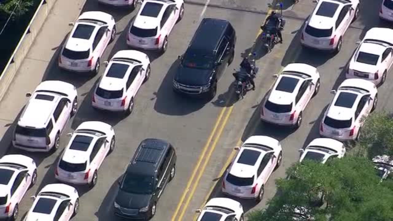 Pink Cadillacs arrive at Aretha Franklin's Funeral