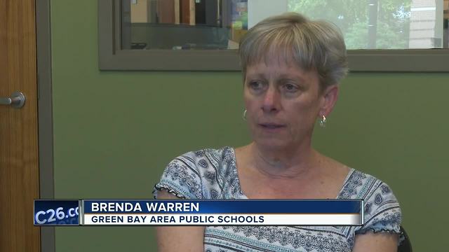 Green Bay parent wants schools to consider metal detectors