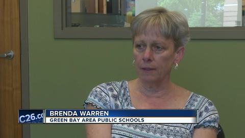 Green Bay parent wants schools to consider metal detectors