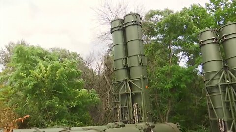 S-300V air defence missile system in combat action