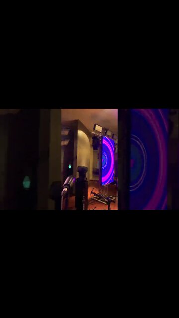 Filme da vida real no painel do palco, sensacional! #shorts #fy #festadecasamento #bastidores